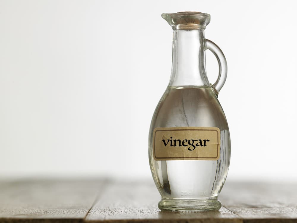 Does vinegar remove tartar from teeth